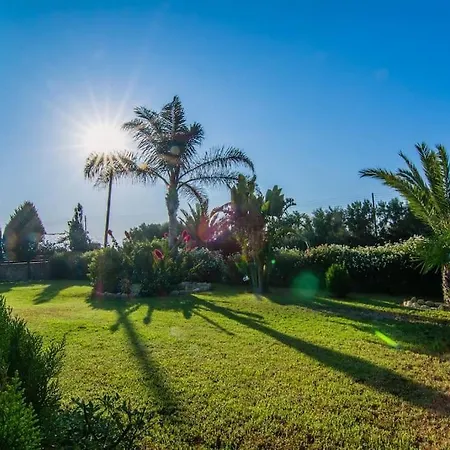 Georgia Villa Argáka